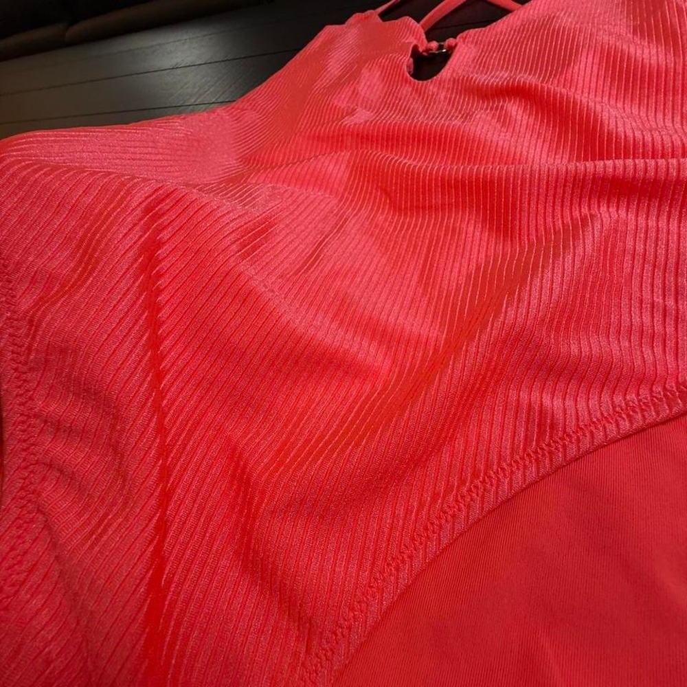 Aerie Shiny Coral Pink One Piece Swimsuit Large NWT High Cut - Picture 6 of 8
